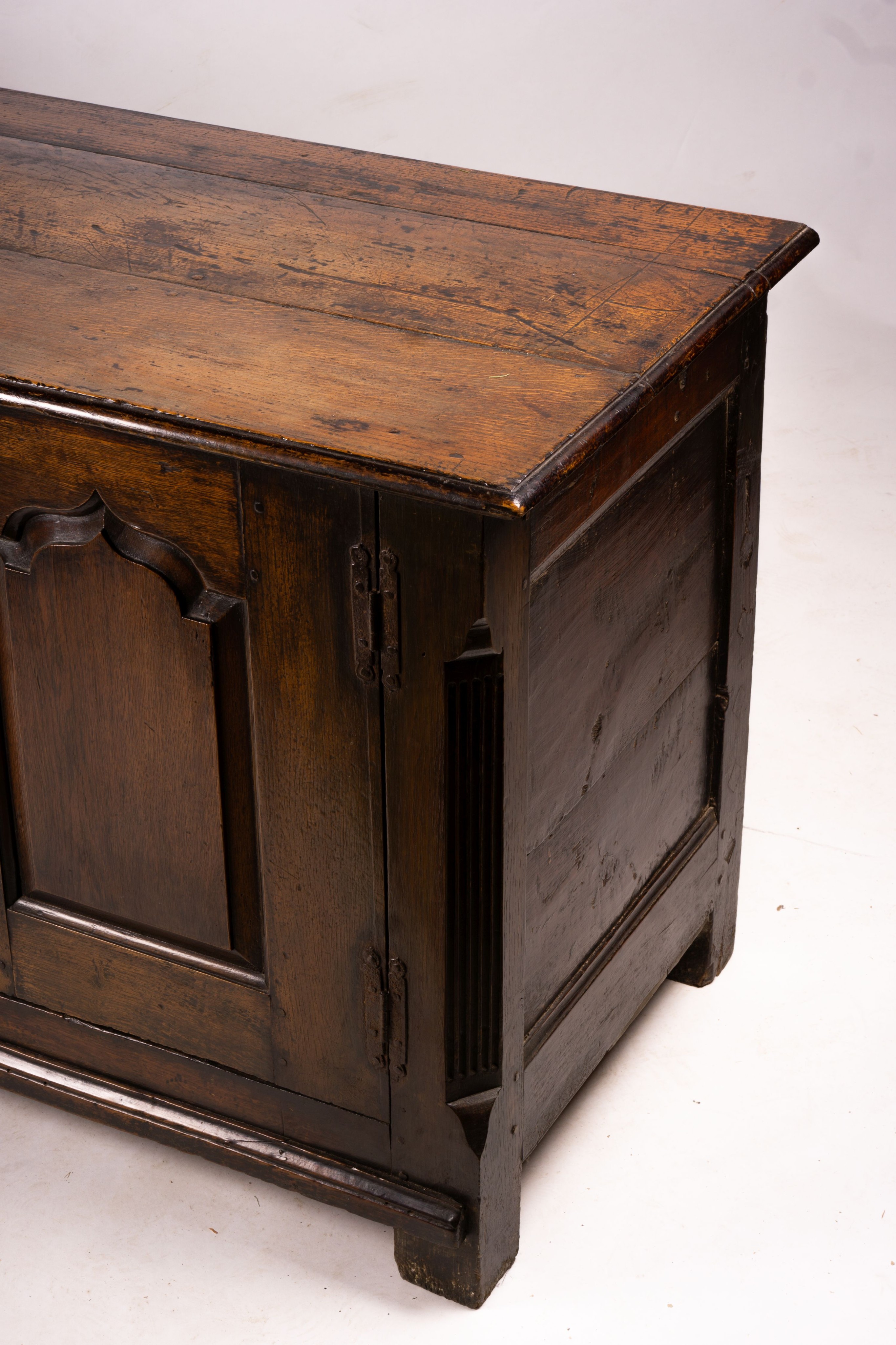 An 18th century oak low dresser base, length 191cm, depth 56cm, height 78cm